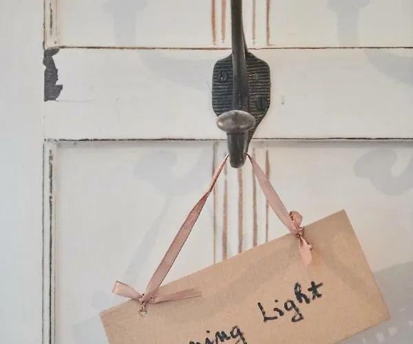 Morning Light Apartman *